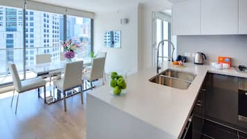 Machine à expresso, bouilloire électrique