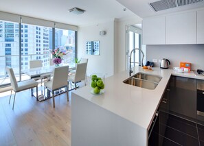 Machine à expresso, bouilloire électrique