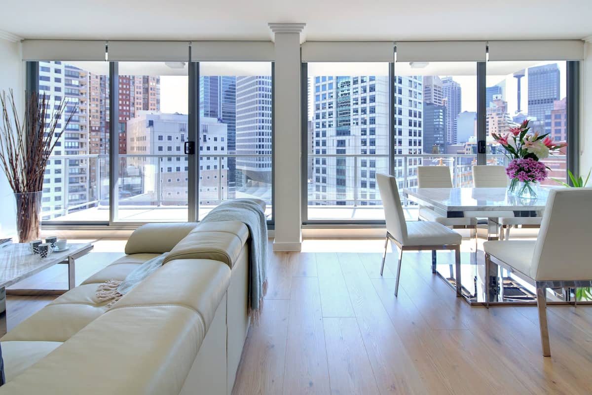 Penthouse, 3 Bedrooms | Living room | 50-inch Smart TV with cable channels, TV