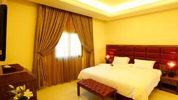 Deluxe Double Room | Minibar, free WiFi, bed sheets
