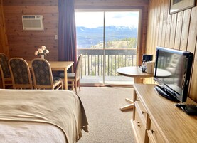 1 bedroom, blackout drapes, iron/ironing board, free WiFi