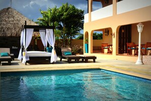 Habitación estándar, 1 cama Queen size | Terraza o patio