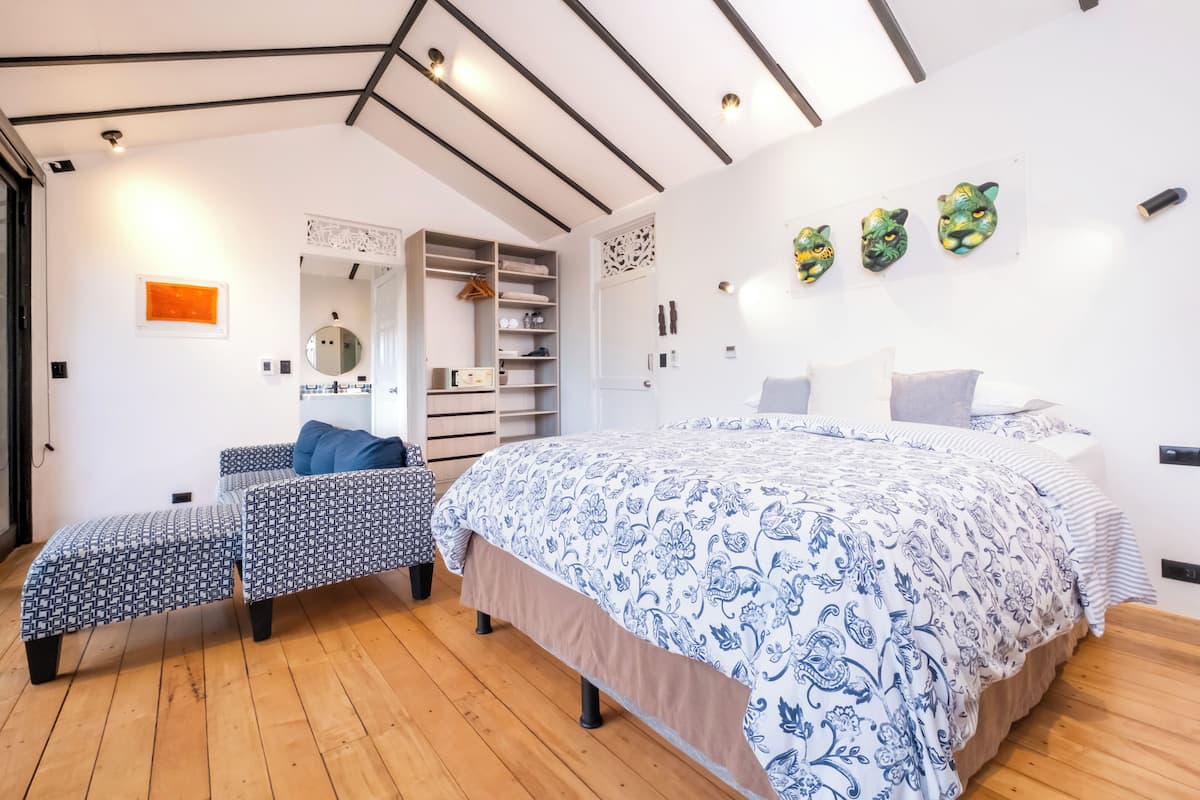 2-person Superior Bungalow Forest | Sengetøy av topp kvalitet, dundyner, minibar og safe på rommet