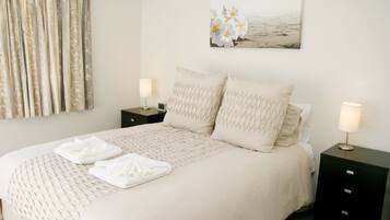 Premium bedding, individually furnished, desk, iron/ironing board