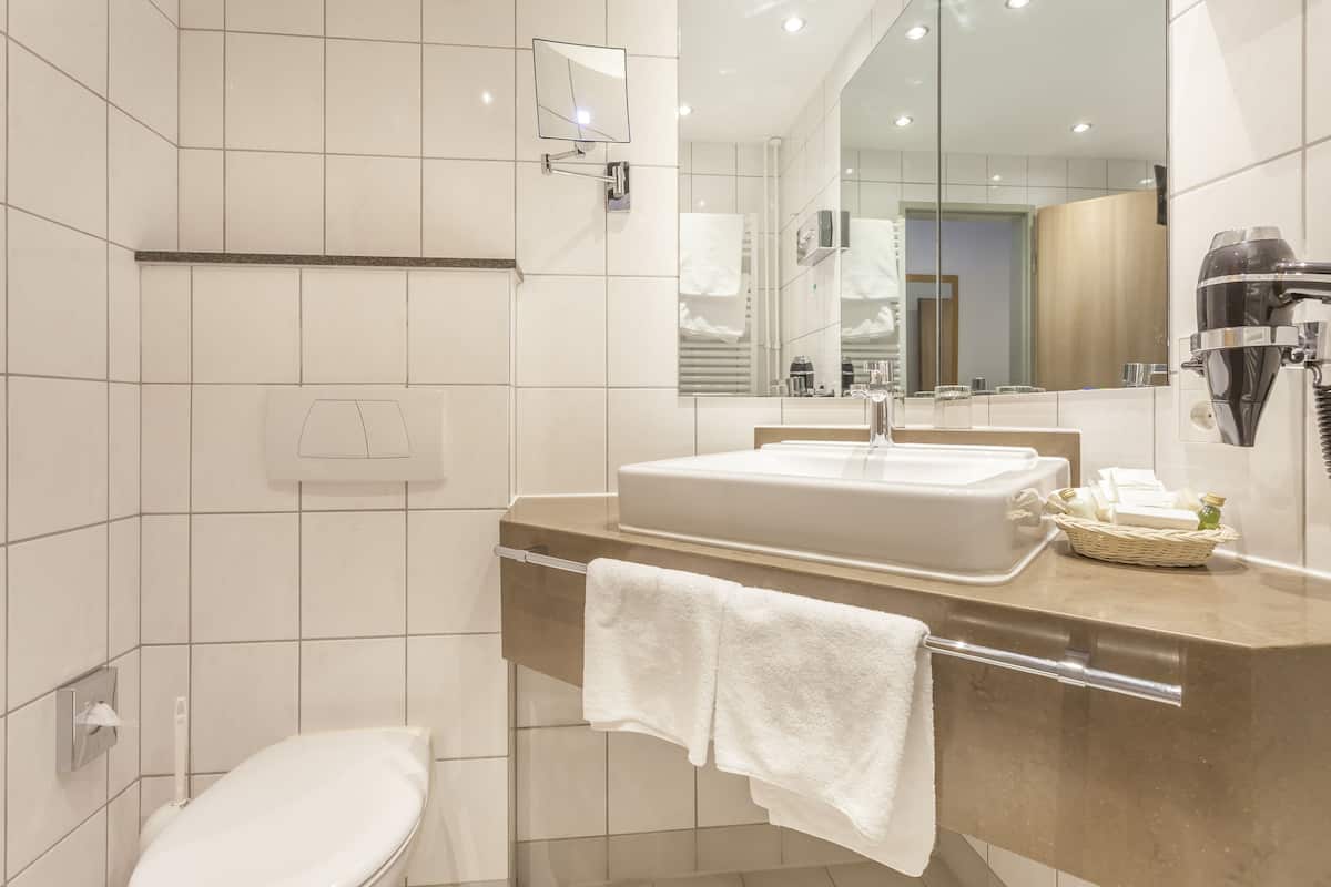 shower, free toiletries, hair dryer, bathrobes