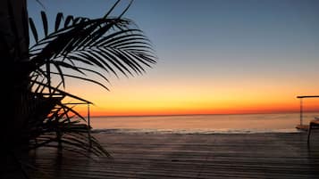 Suite 9, The Sunset Suite, 1 King Bed, 1 Single Sofabed, Panoramic Ocean View | Terrace/patio