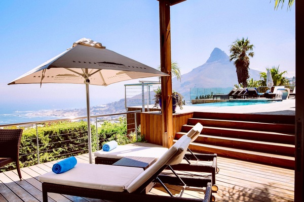 Suite 7, The Royal Suite, 1 King Bed Panoramic Ocean View | View from room