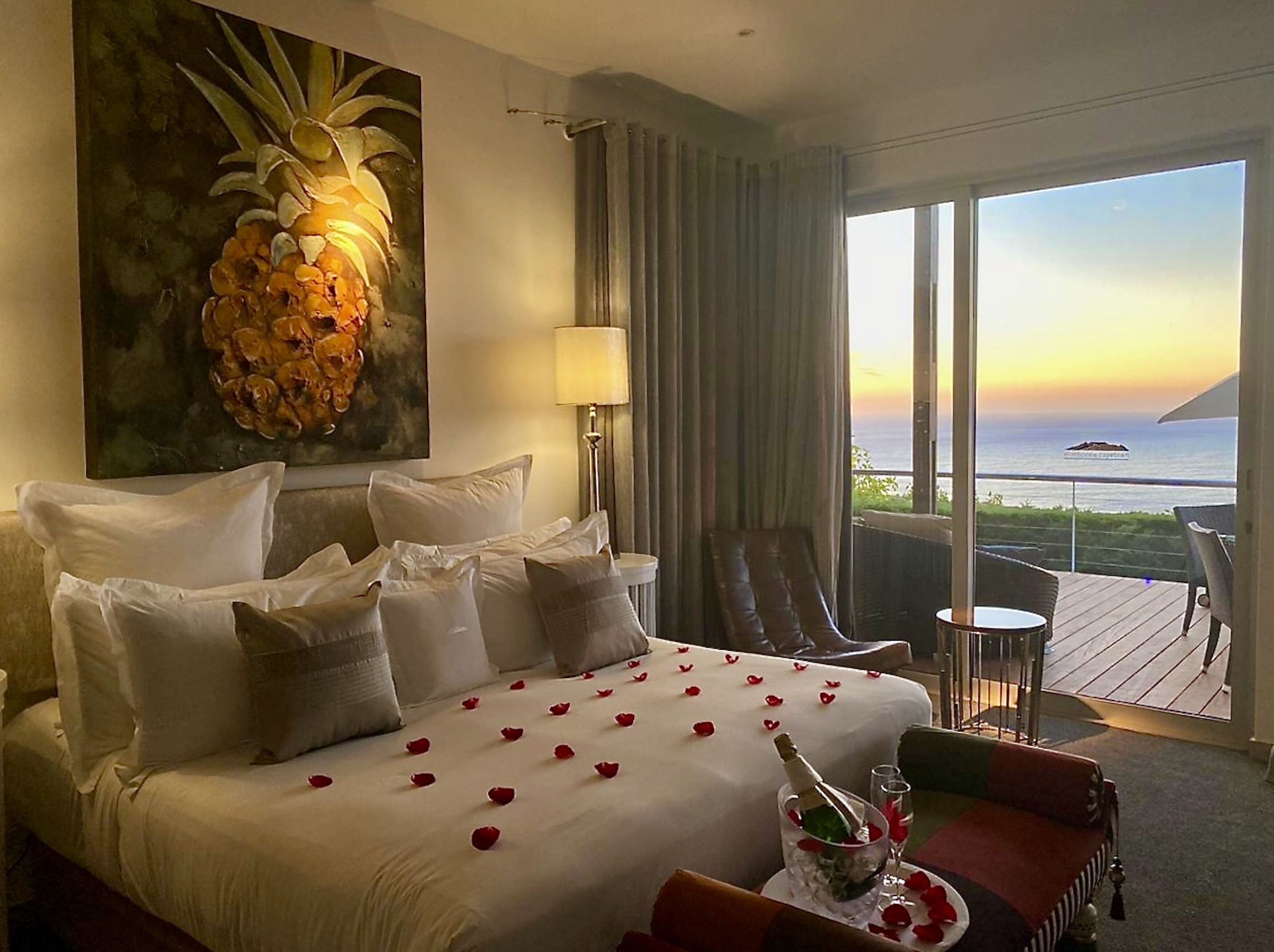 Suite 7, The Royal Suite, 1 King Bed Panoramic Ocean View | 1 bedroom, Egyptian cotton sheets, premium bedding, down comforters