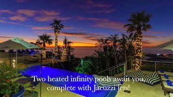 2 utomhuspooler och solstolar