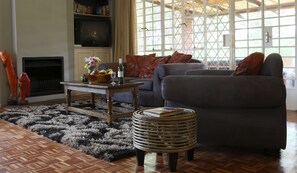 Fireplace - Sunbird Guest House (Harare)