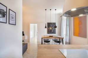 Comfort Apartment | Living area | 125-cm LCD TV with cable channels, TV - Bouganvillea Split Apartments (Split)