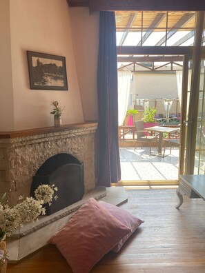 Suite – deluxe (Harem) | Sengetøy av topp kvalitet, skrivebord og wi-fi (inkludert)