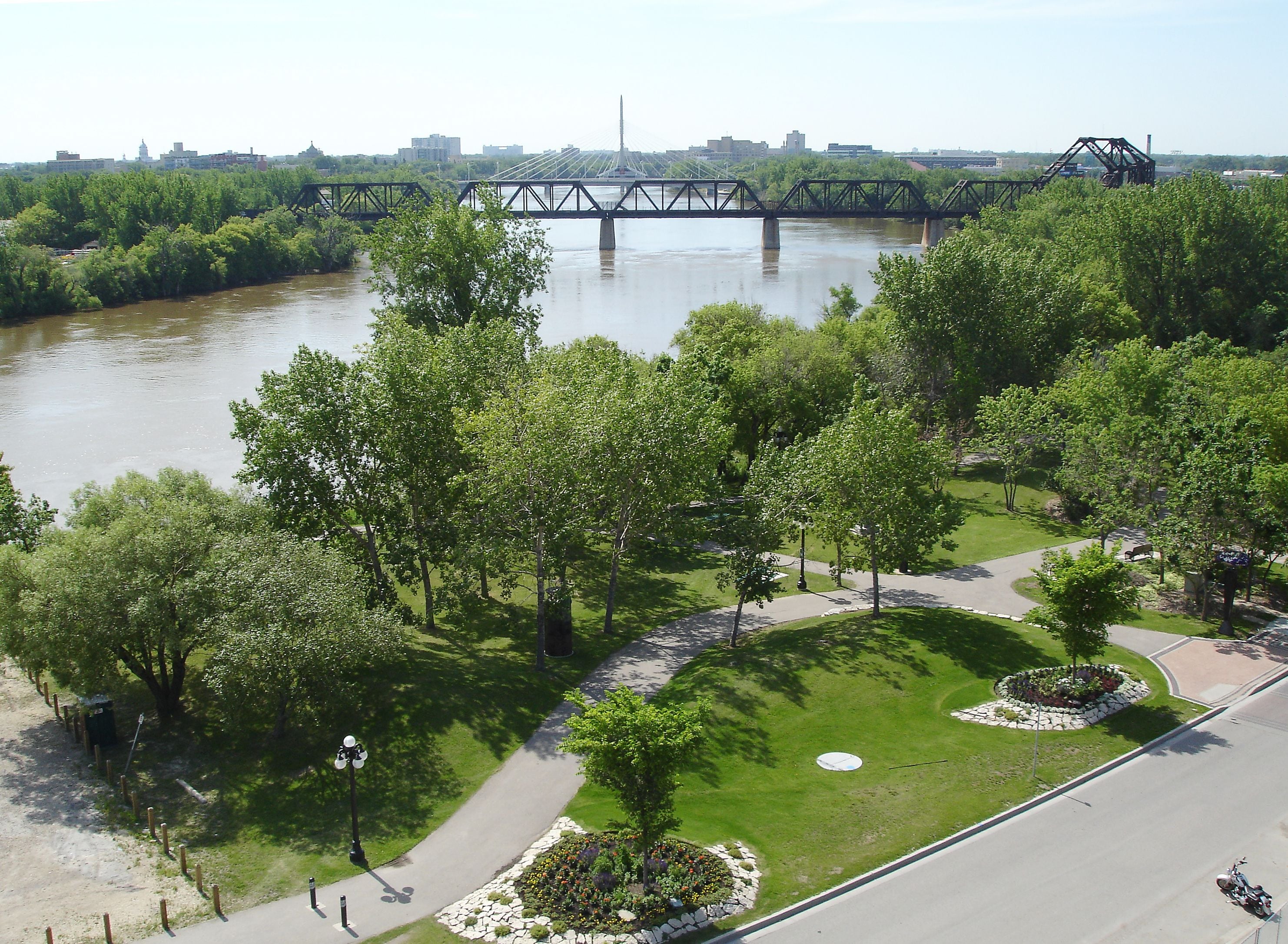 room, 1 king bed, river view (upper floor) | view from property