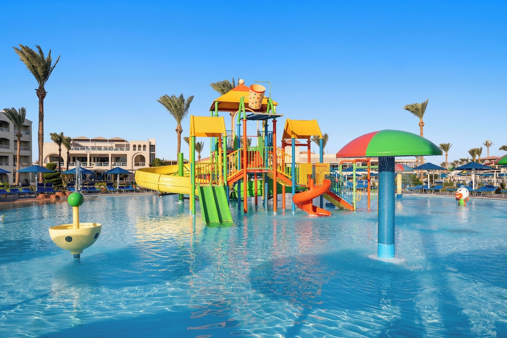 Pickalbatros Dana Beach Resort - Hurghada by null