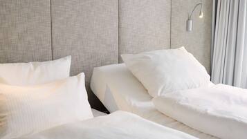 Standard Double Room | Hypo-allergenic bedding, in-room safe, desk, blackout curtains