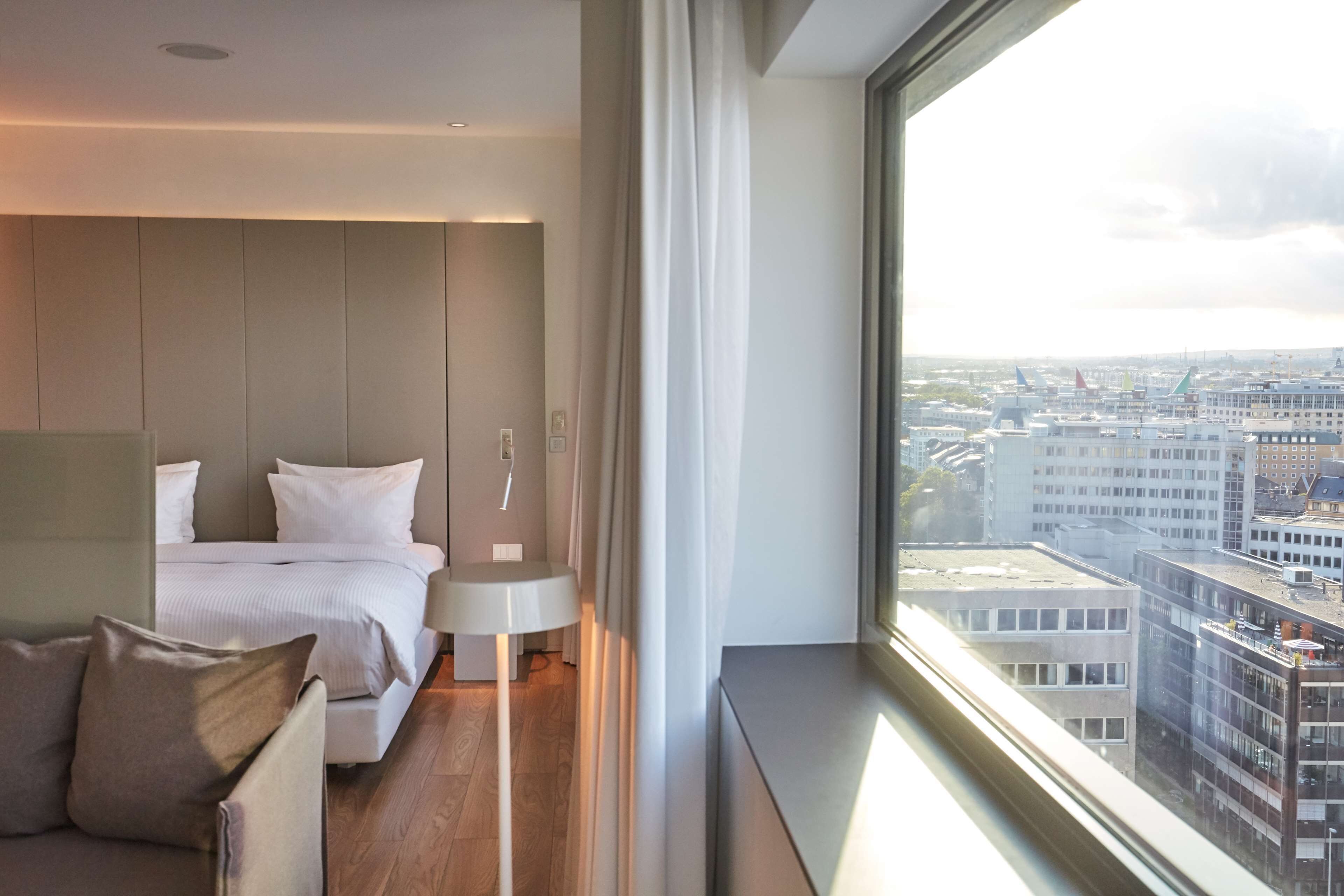 suite (master) | hypo-allergenic bedding, in-room safe, desk, blackout curtains