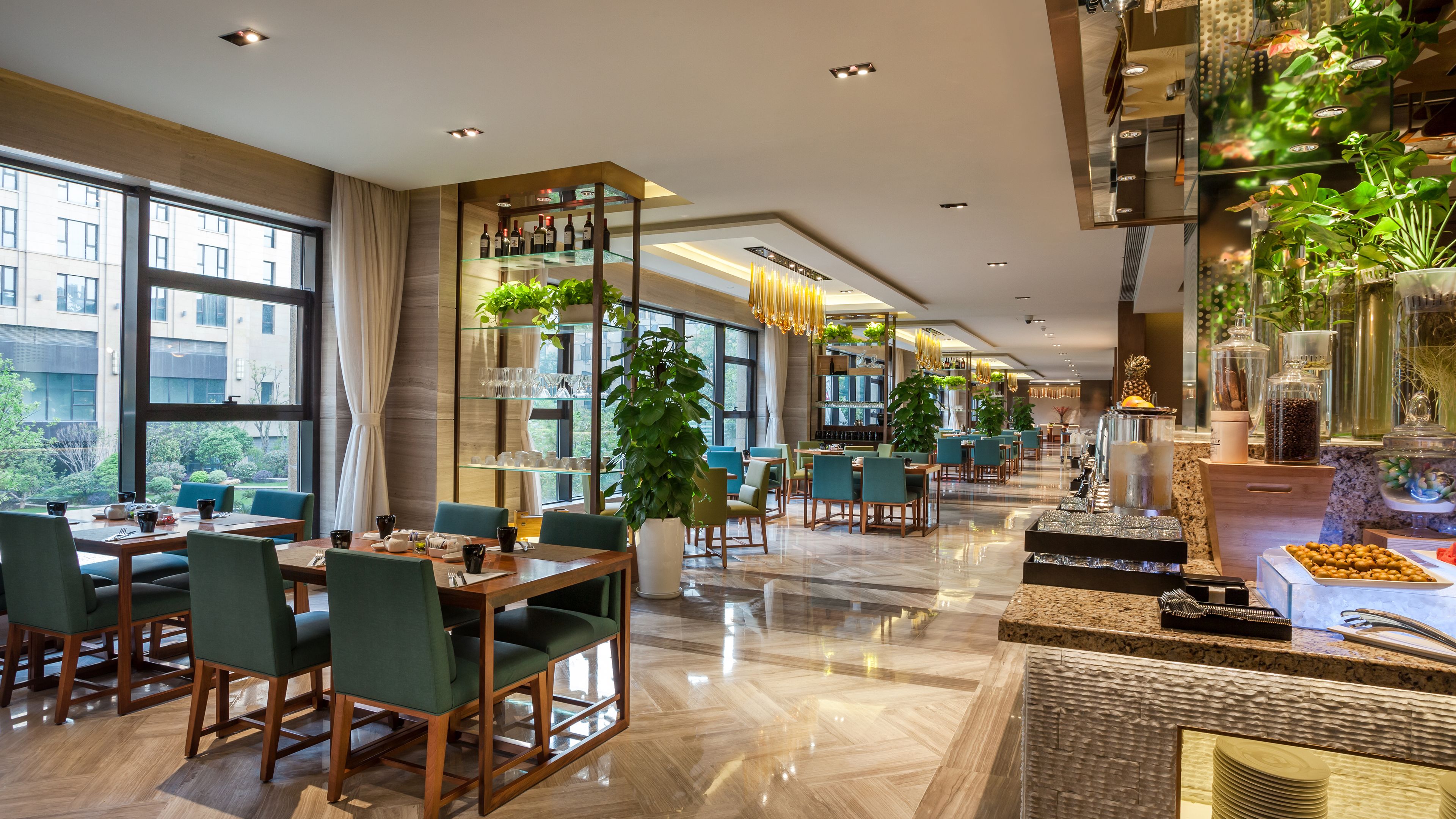 Photo - Holiday Inn Shanghai Hongqiao by IHG - near by Hongqiao Airport & NECC