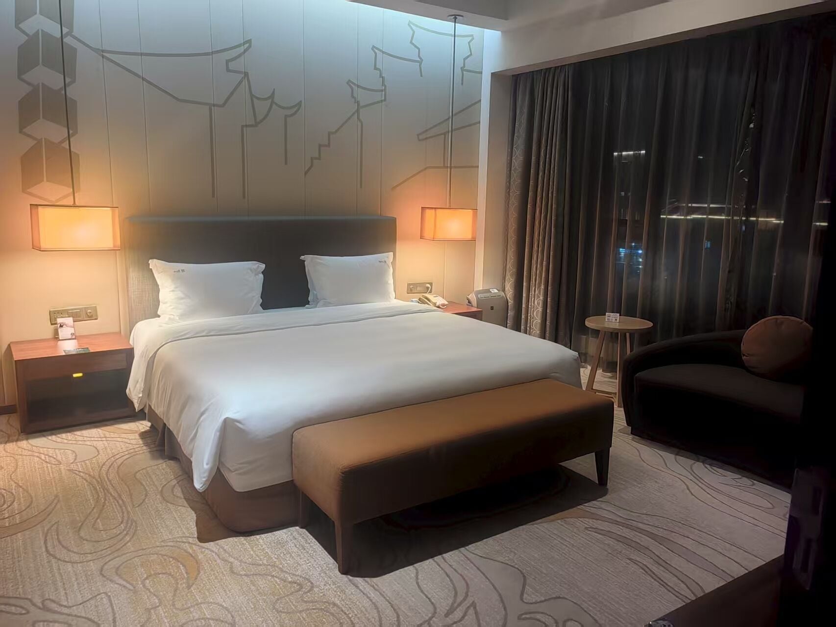 1 bedroom, minibar, in-room safe, desk