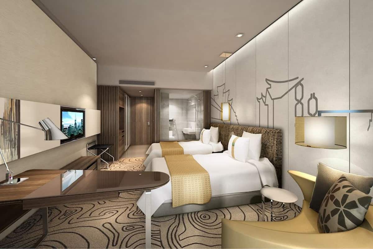 Minibar, in-room safe, desk, soundproofing