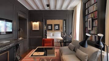 4 chambres, literie de qualité supérieure, surmatelas, minibar
