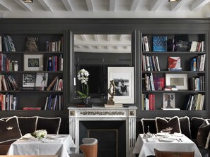 Restaurant - Marquis Faubourg Saint Honoré - Small Luxury hotels of the World (Paris)