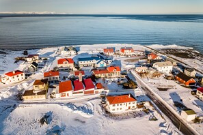 Exterior - Riverside Hostel (Blönduós)