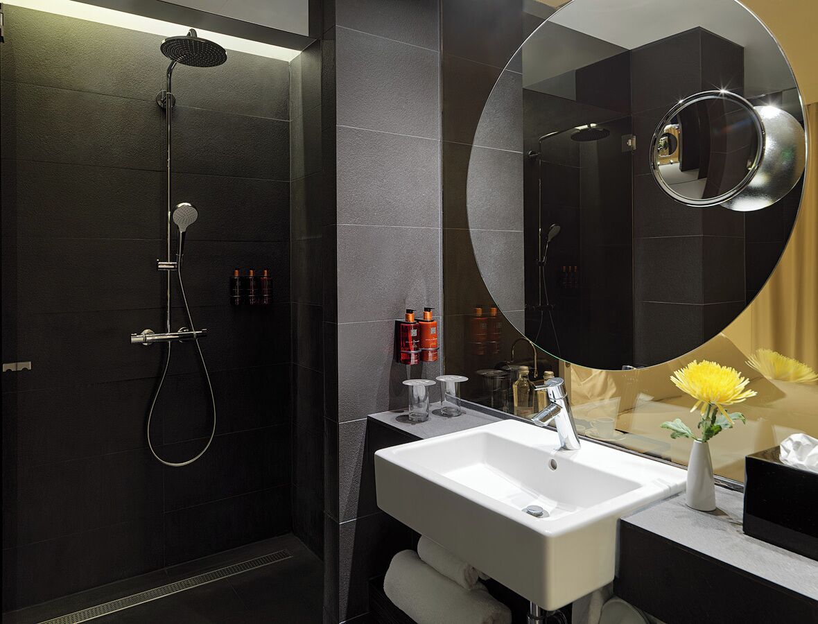 Photo - H10 Port Vell 4* Sup