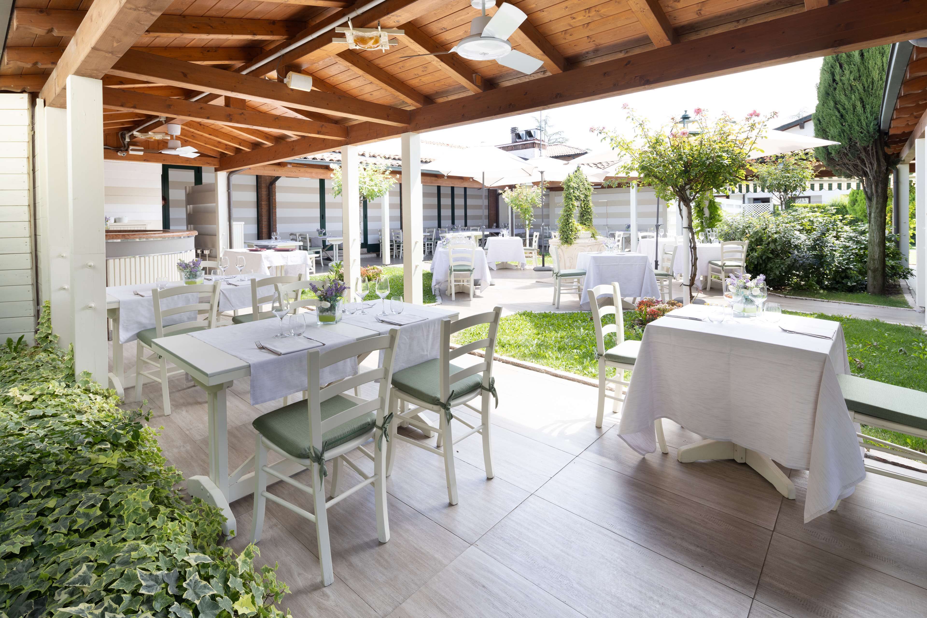 breakfast, lunch, dinner served; italian cuisine, garden views