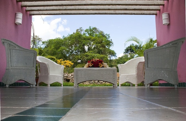 Terrace/patio - Hotel Guadaira Resort (Melgar)