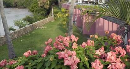 Hotel Guadaira Resort