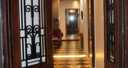 Family Palace Hotel