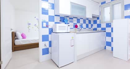 Wow Hills Guest House