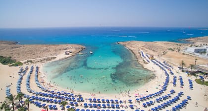 Anonymous Beach Hotel - Adults Only
