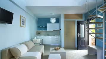 Deluxe Apartment, Pool View | Private kitchen | Fridge, cookware/dishes/utensils