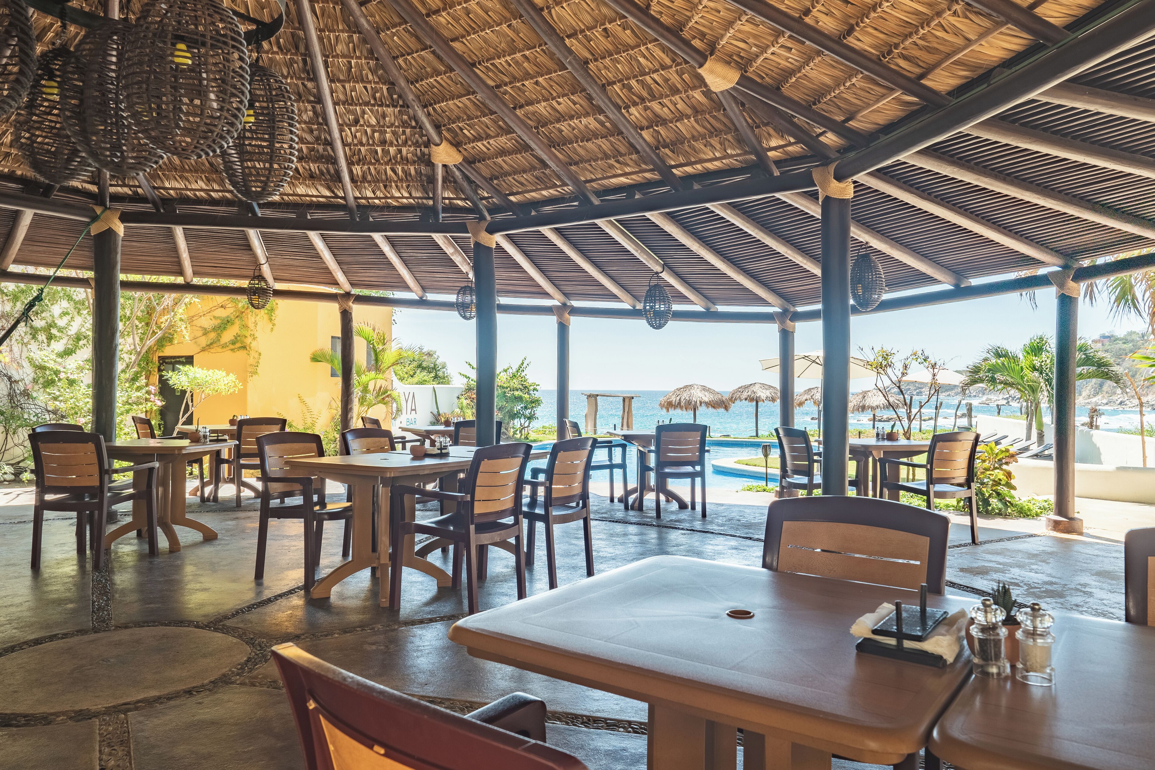 breakfast, lunch, dinner served; international cuisine, pool views