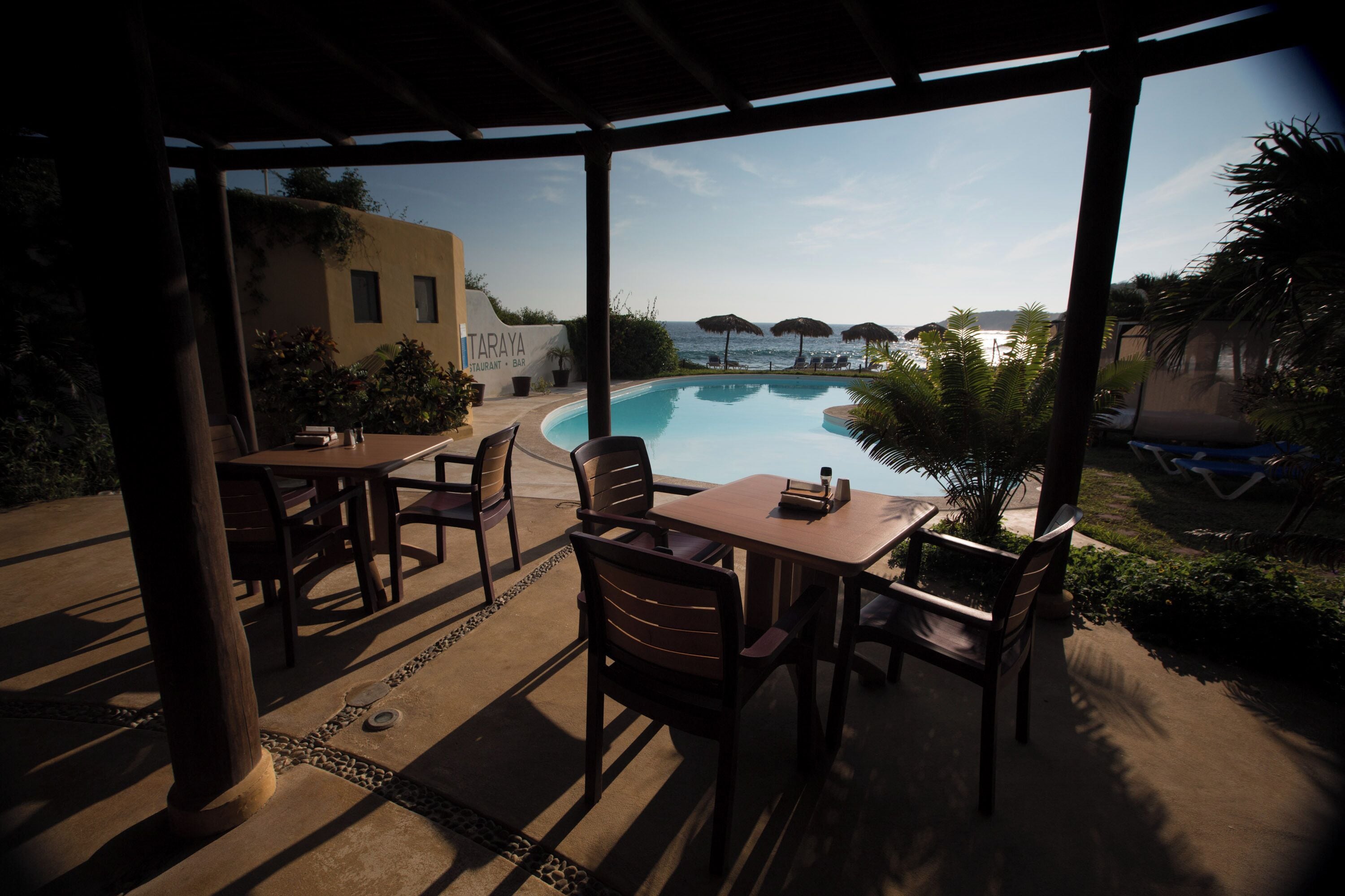 breakfast, lunch, dinner served; international cuisine, pool views