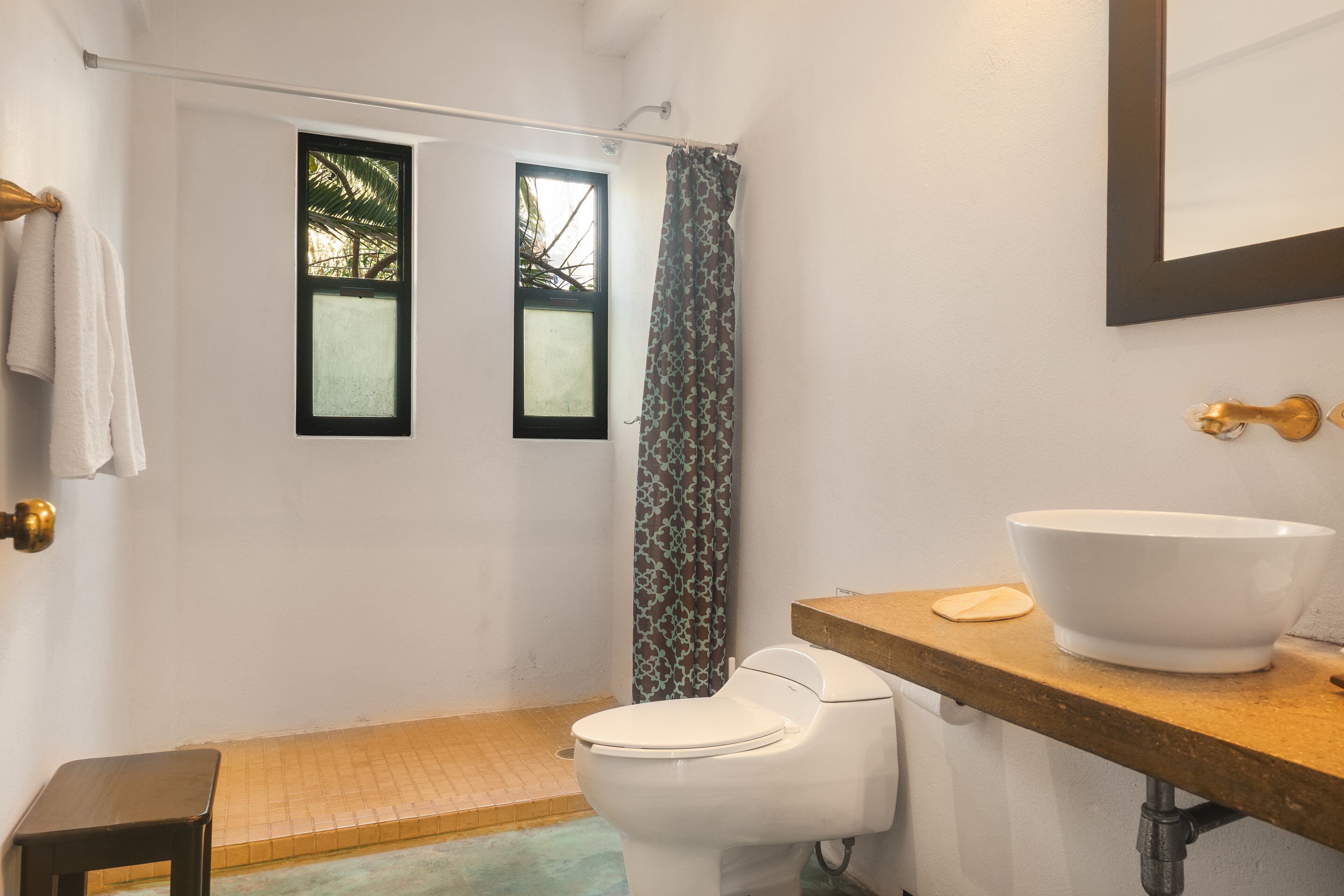 double room, 1 double bed, ground floor | free wifi, bed sheets