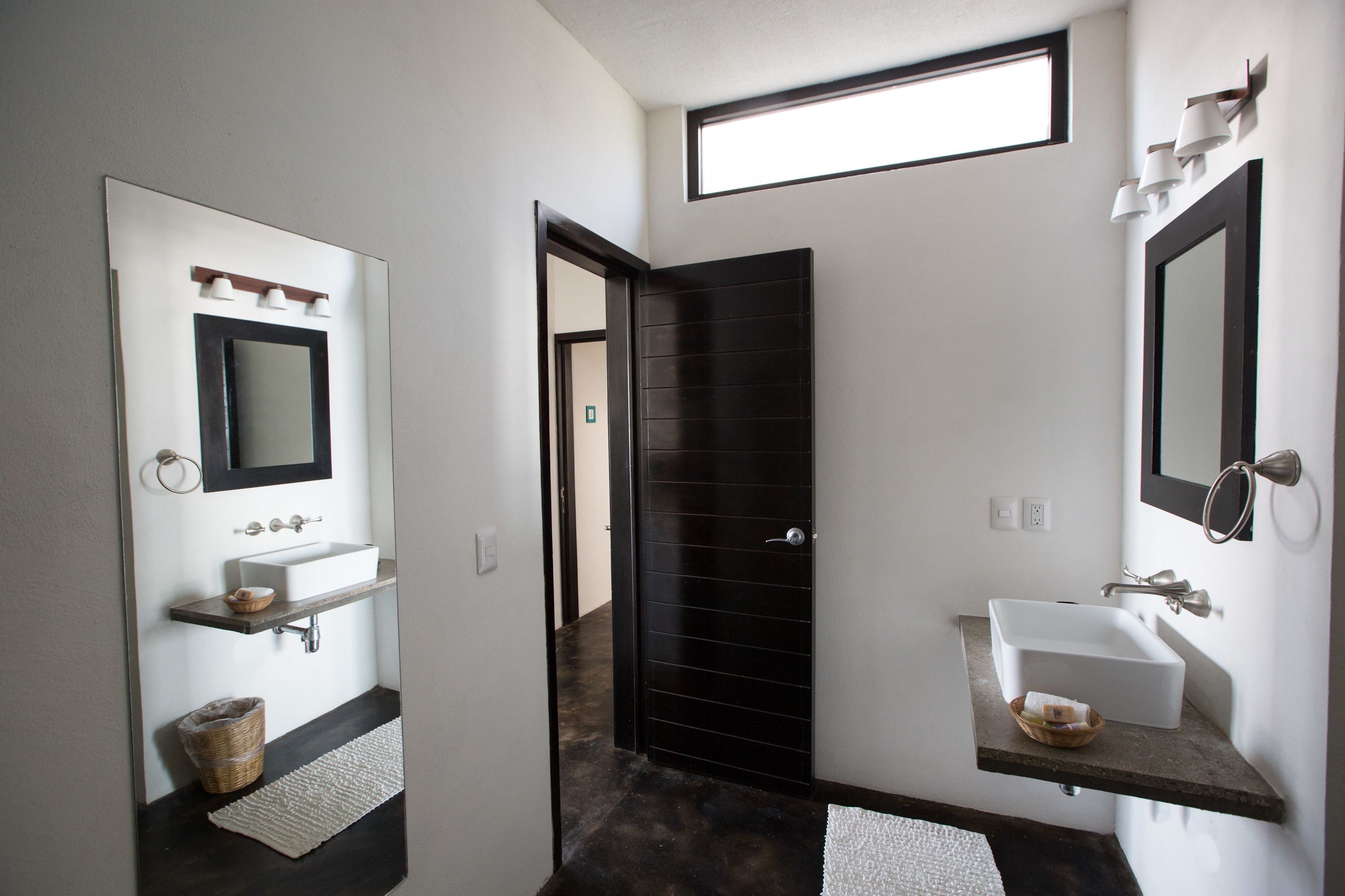 premium room, 1 king bed, terrace | bathroom | shower, towels