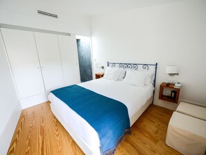 Standard Double Room (Ruby) | Soundproofing, free WiFi, bed sheets - Morgadio da Calçada (Sabrosa)