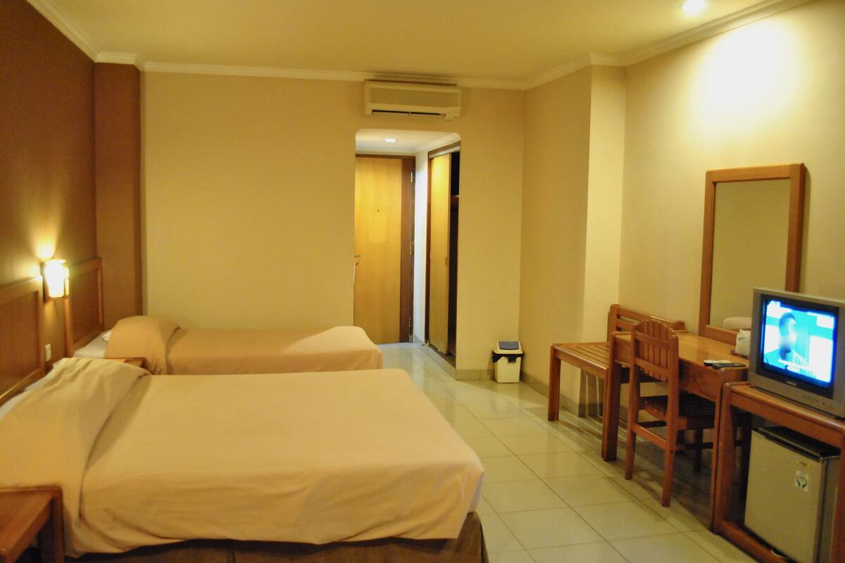 Minibar, desk, blackout curtains, WiFi