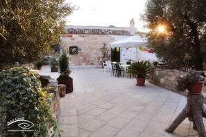 Courtyard - B&B Tenuta Donnamella (Alessano)