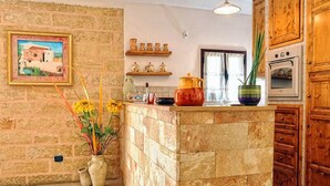 Interior detail - B&B Tenuta Donnamella (Alessano)
