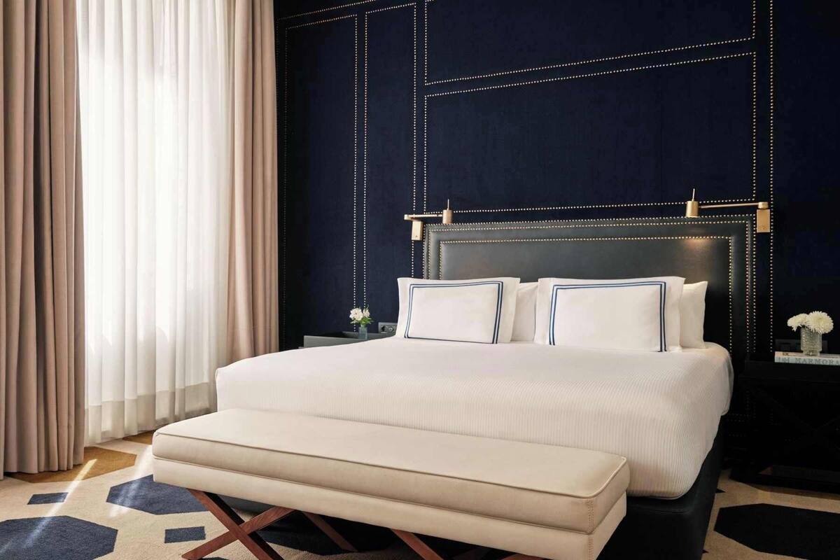 Couette en duvet d'oie, minibar, coffres-forts dans les chambres, bureau