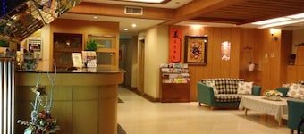 Riverside Hotel