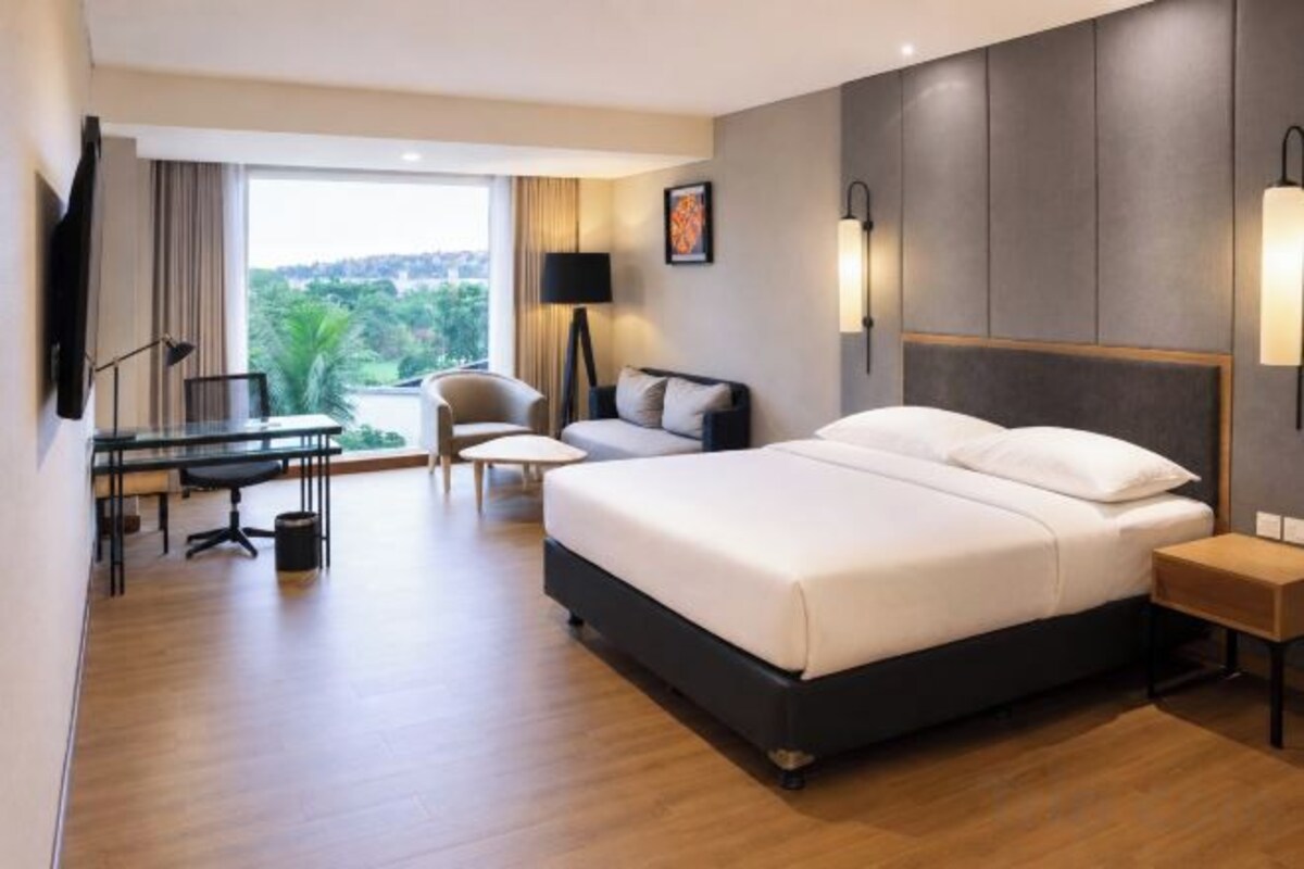Executive Double Bed