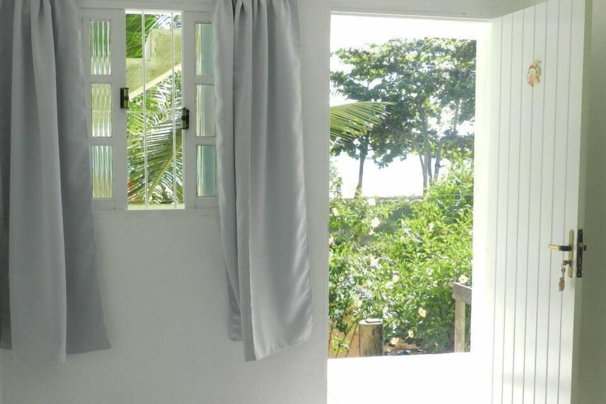Minibar, iron/ironing board, free WiFi, bed sheets