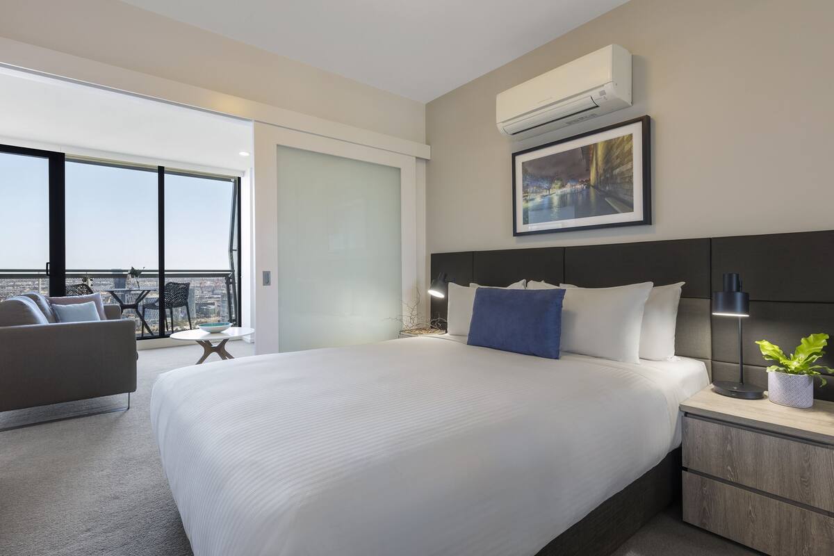 In-room safe, desk, laptop workspace, blackout drapes