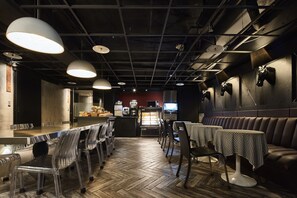 Food and drink - Via Hotel Loft (Taipei)