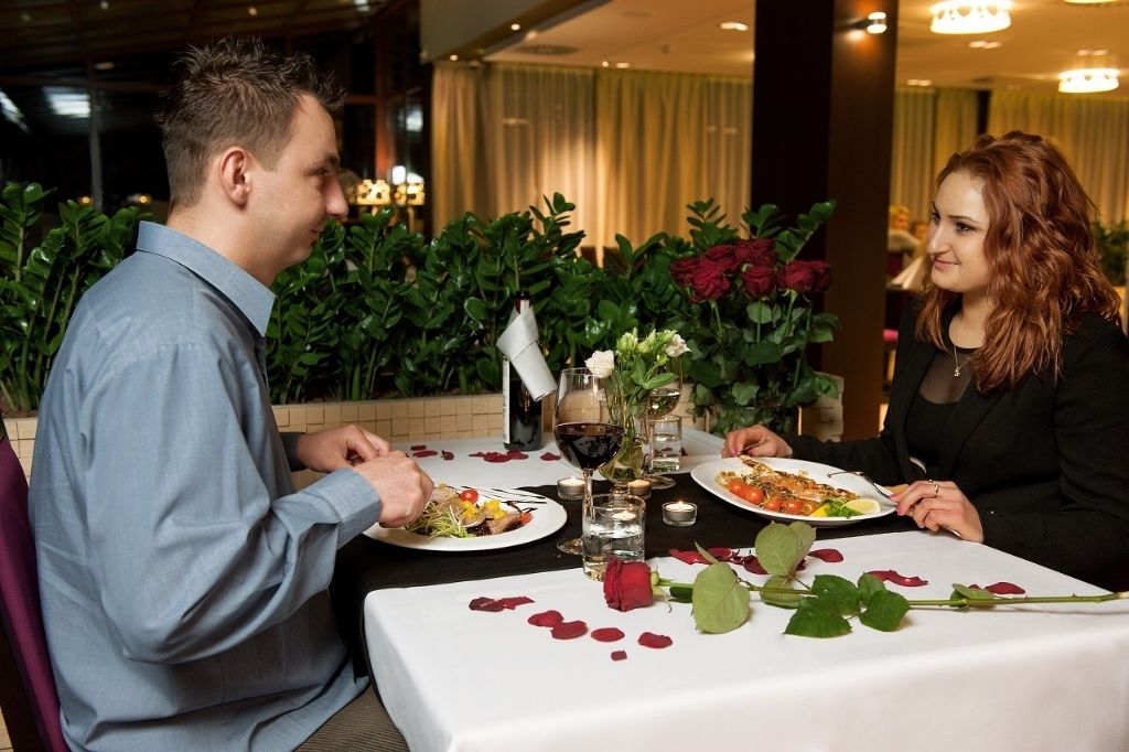 breakfast, lunch, dinner served; polish cuisine