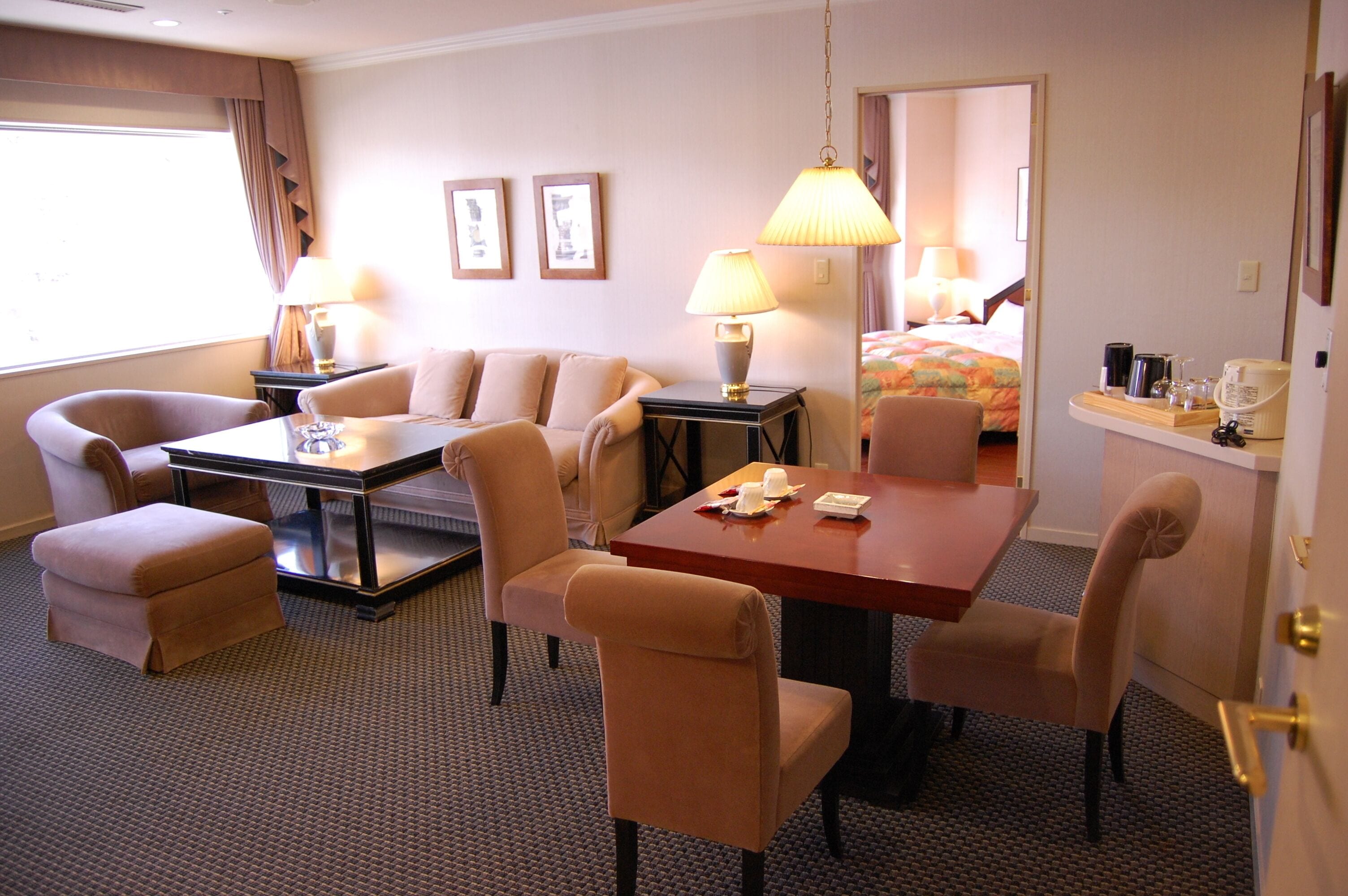 Suite, 2 Twin Beds, Non Smoking | In-room safe, blackout drapes, free WiFi, bed sheets